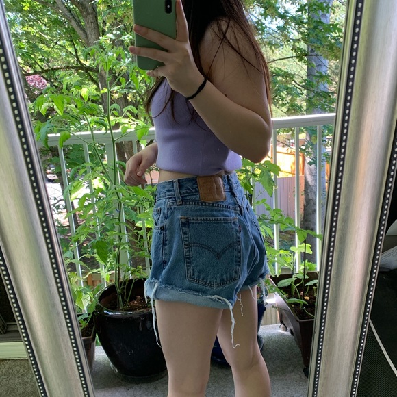 LEVIS Vintage Shorts - Picture 4 of 5